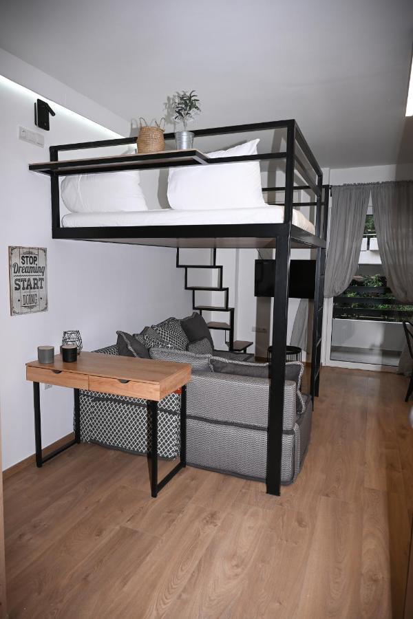 Appartement Urban Loft By Neuvel à Athènes Extérieur photo